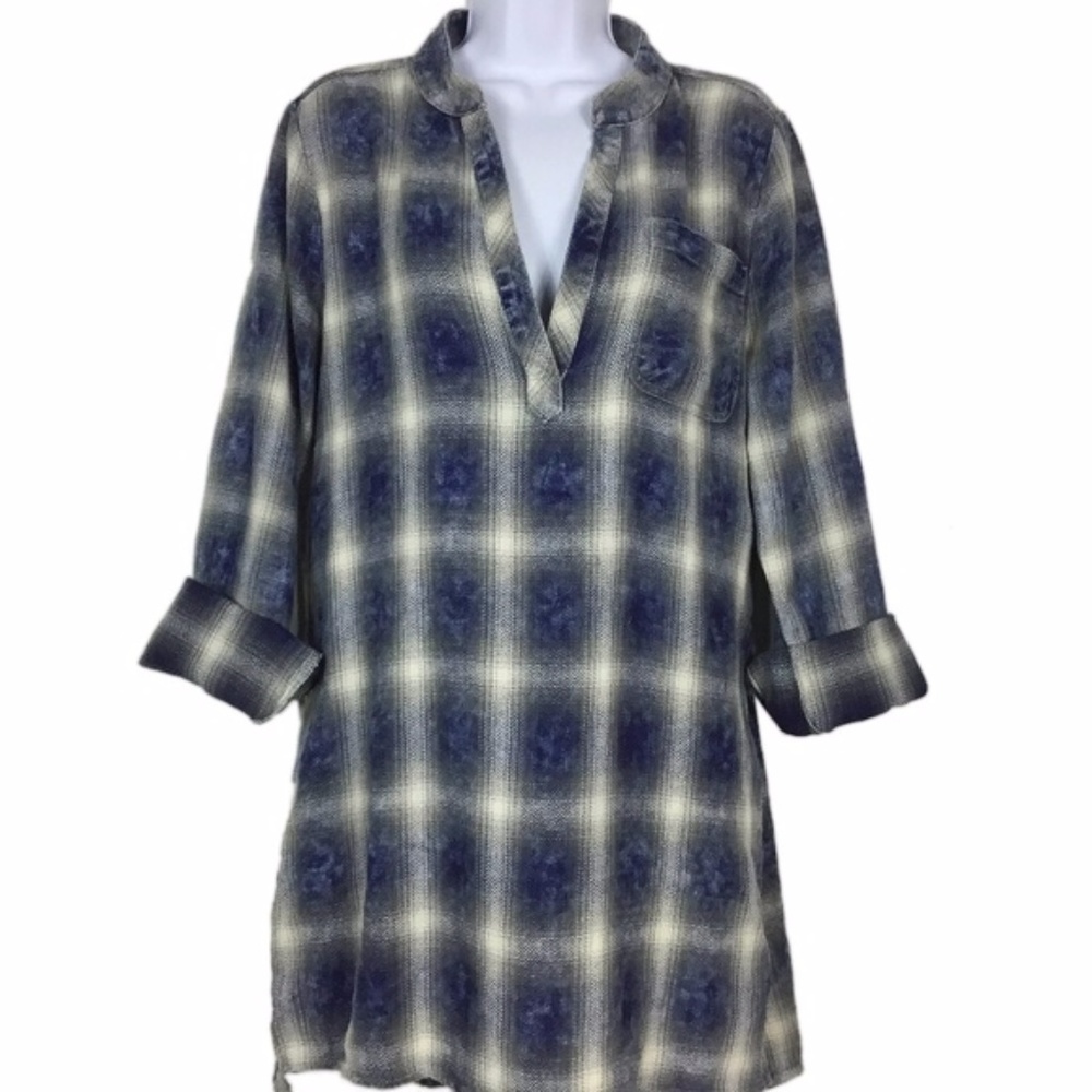 Blue Plaid V-Neck Long Sleeve Tunic Top by Dylan